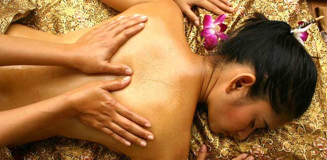 Thajská olejová masáž